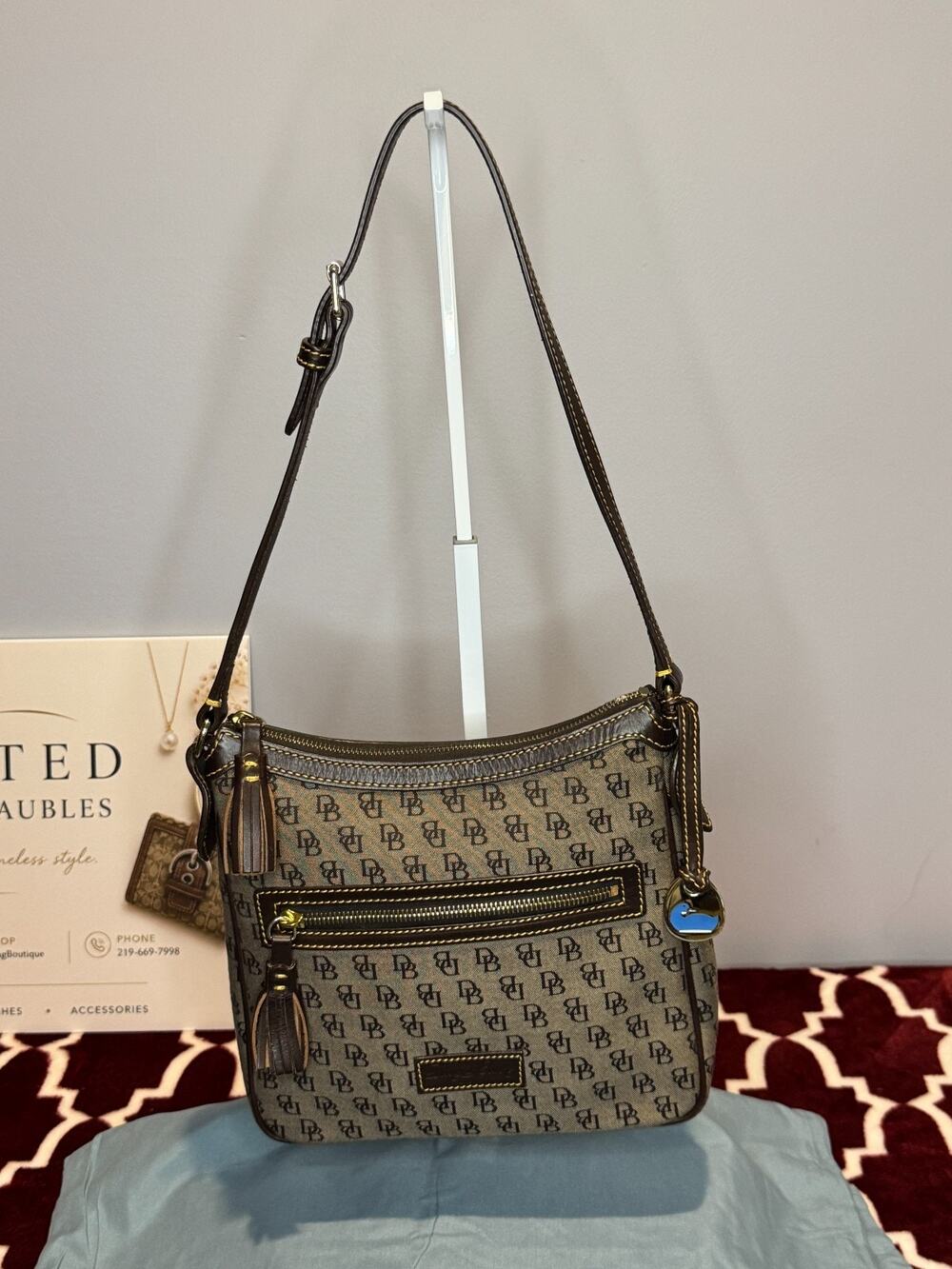 Dooney & Bourke Vintage Y2K Signature Jacquard Shoulder Bag Leather Trim w/Duck